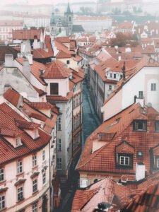 Poesía of Rojo Roofs