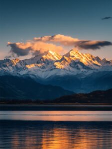 Espléndida Vista del Monte de Nieve Meili Bajo la Luz del Sol